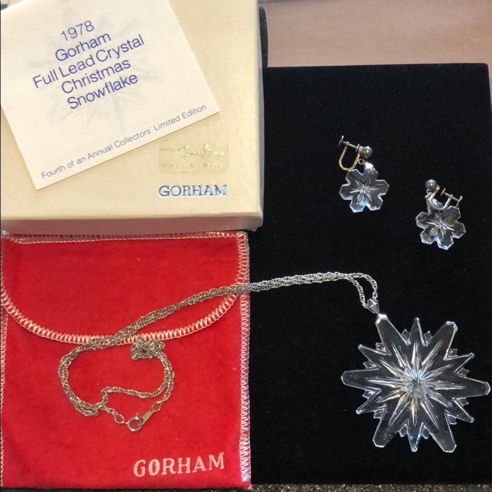 Vintage Gorham snowflake clip on necklace set